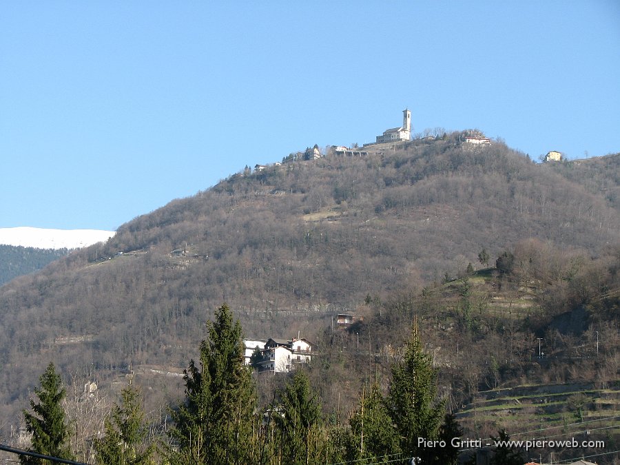 01 Saliamo a Fuipiano Imagna.jpg